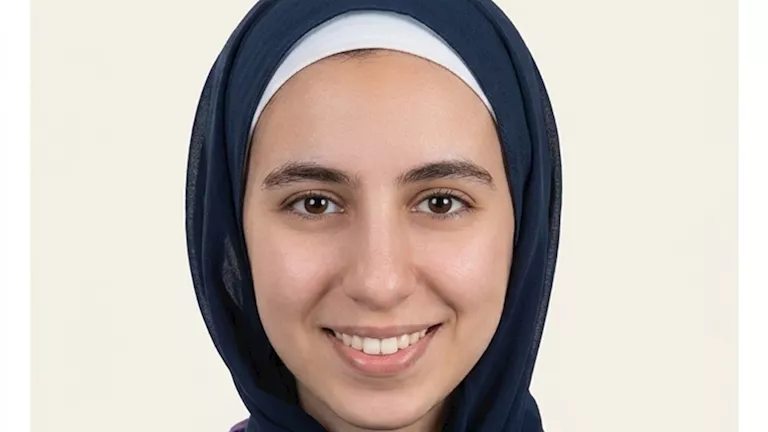 ريم طالبة الثانوية ترد على التعليم: مستحيل اختار إجابتين في كل المواد